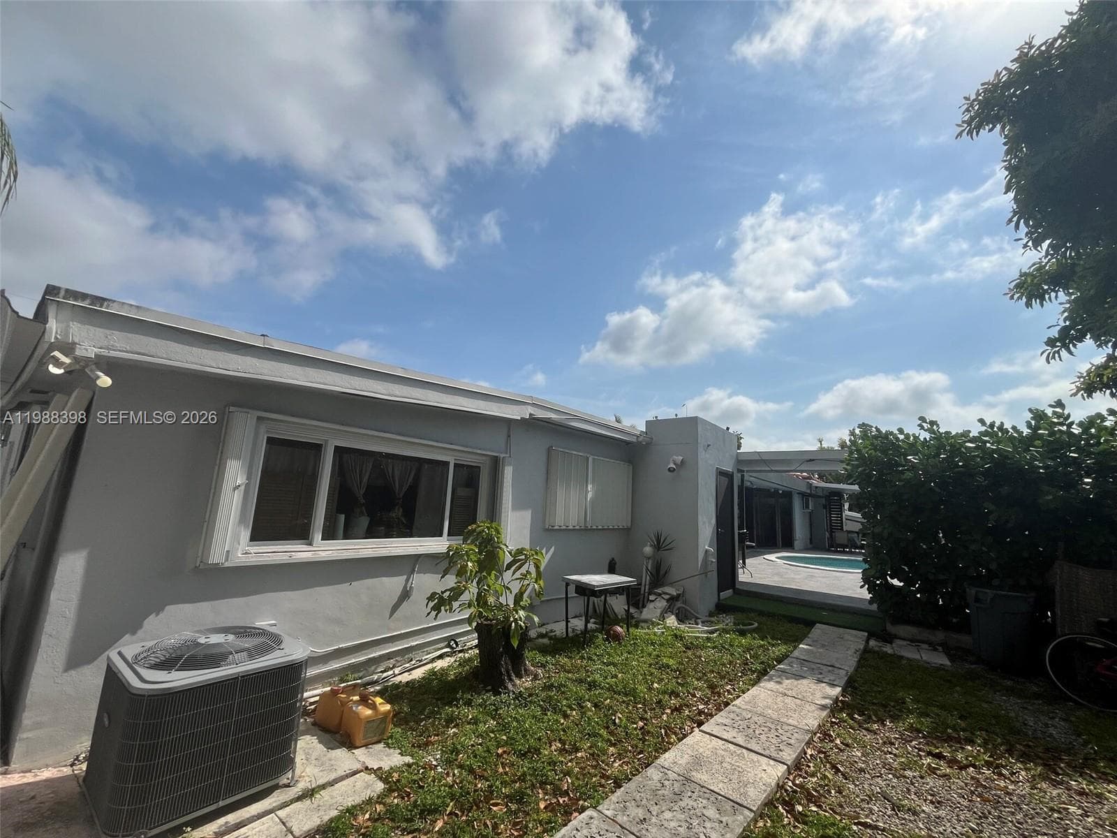 9260 SW 164th St photo 17