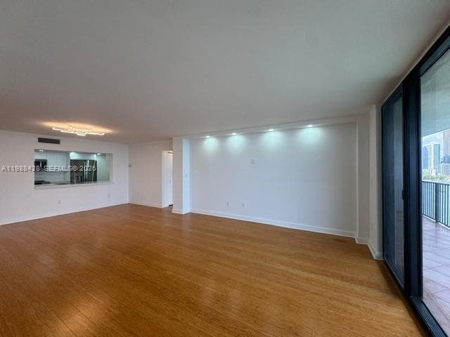 VENETIAN ISLE CONDO · #1103 in Miami - Photo 9