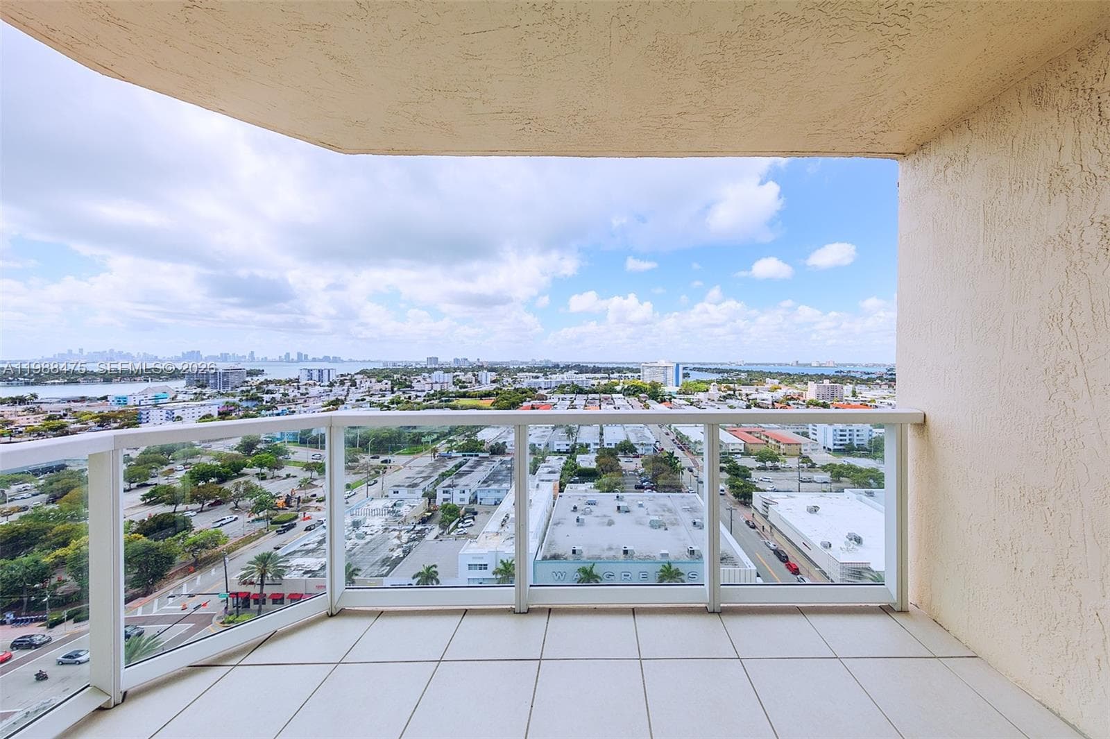 ST TROPEZ OCEAN CONDO · #20-C in Miami Beach - Photo 5