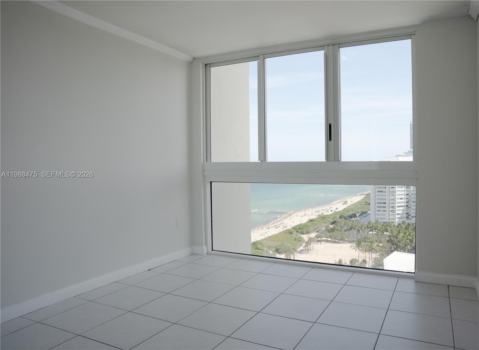 ST TROPEZ OCEAN CONDO · #20-C in Miami Beach - Photo 20