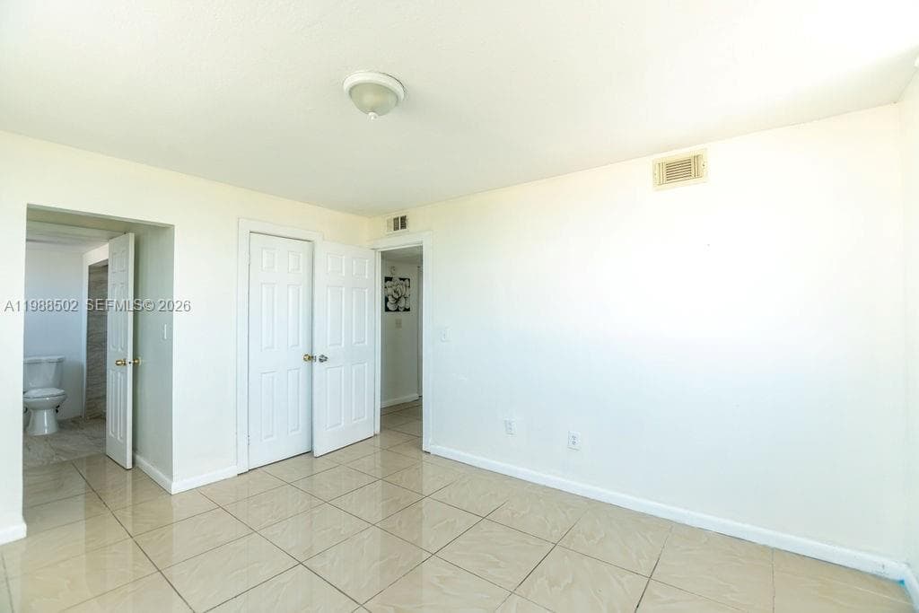 LISETTE CONDO · #402 in Miami Beach - Photo 32