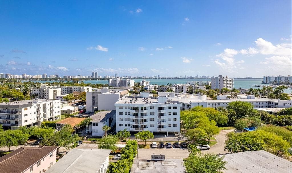 LISETTE CONDO · #402 in Miami Beach - Photo 1