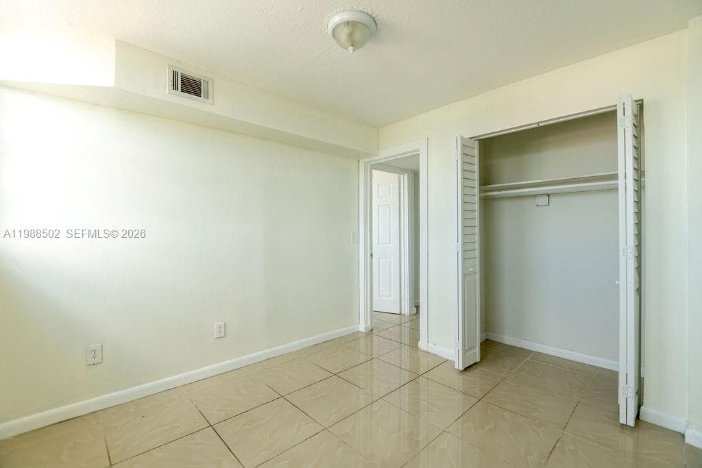 LISETTE CONDO · #402 in Miami Beach - Photo 30