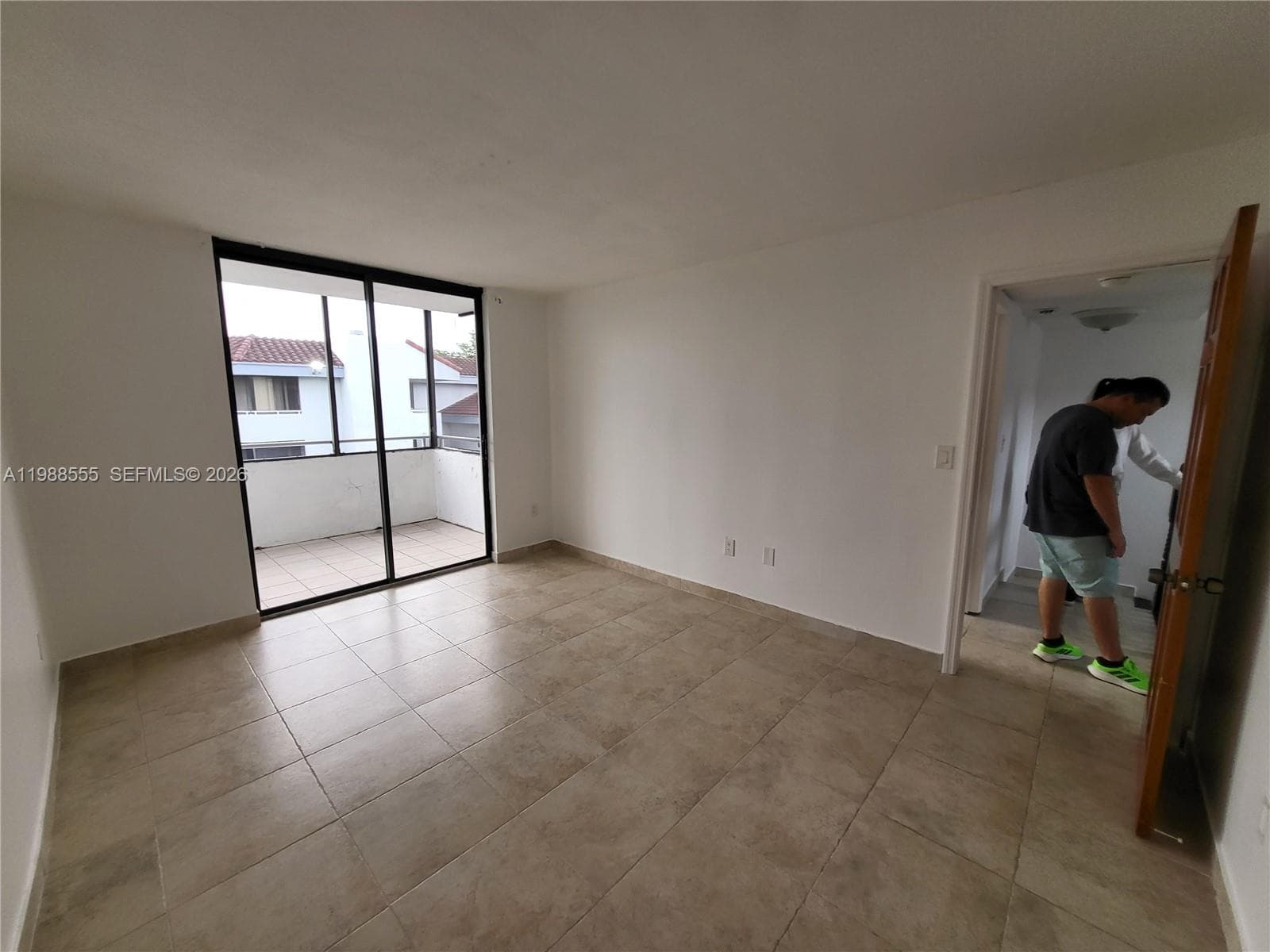 VERABELLA FALLS CONDO · #G-418 in Miami - Photo 13