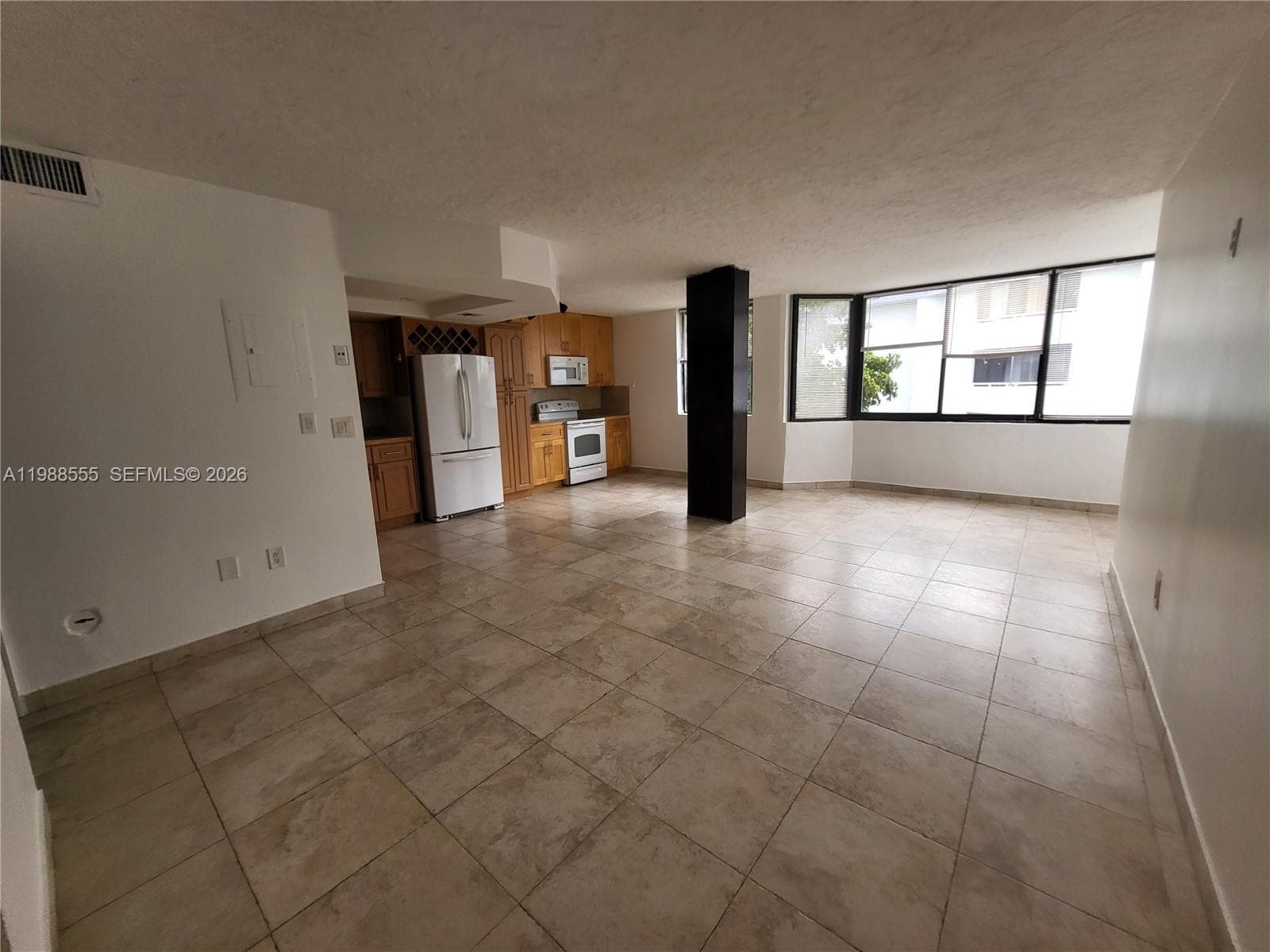 VERABELLA FALLS CONDO · #G-418 in Miami - Photo 5