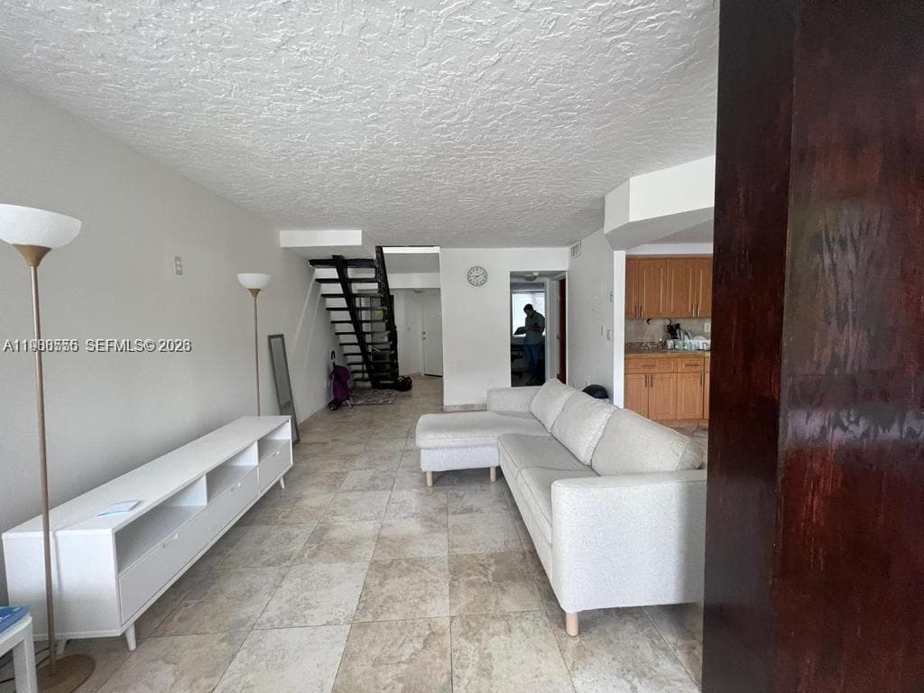 VERABELLA FALLS CONDO · #G-418 in Miami - Photo 8