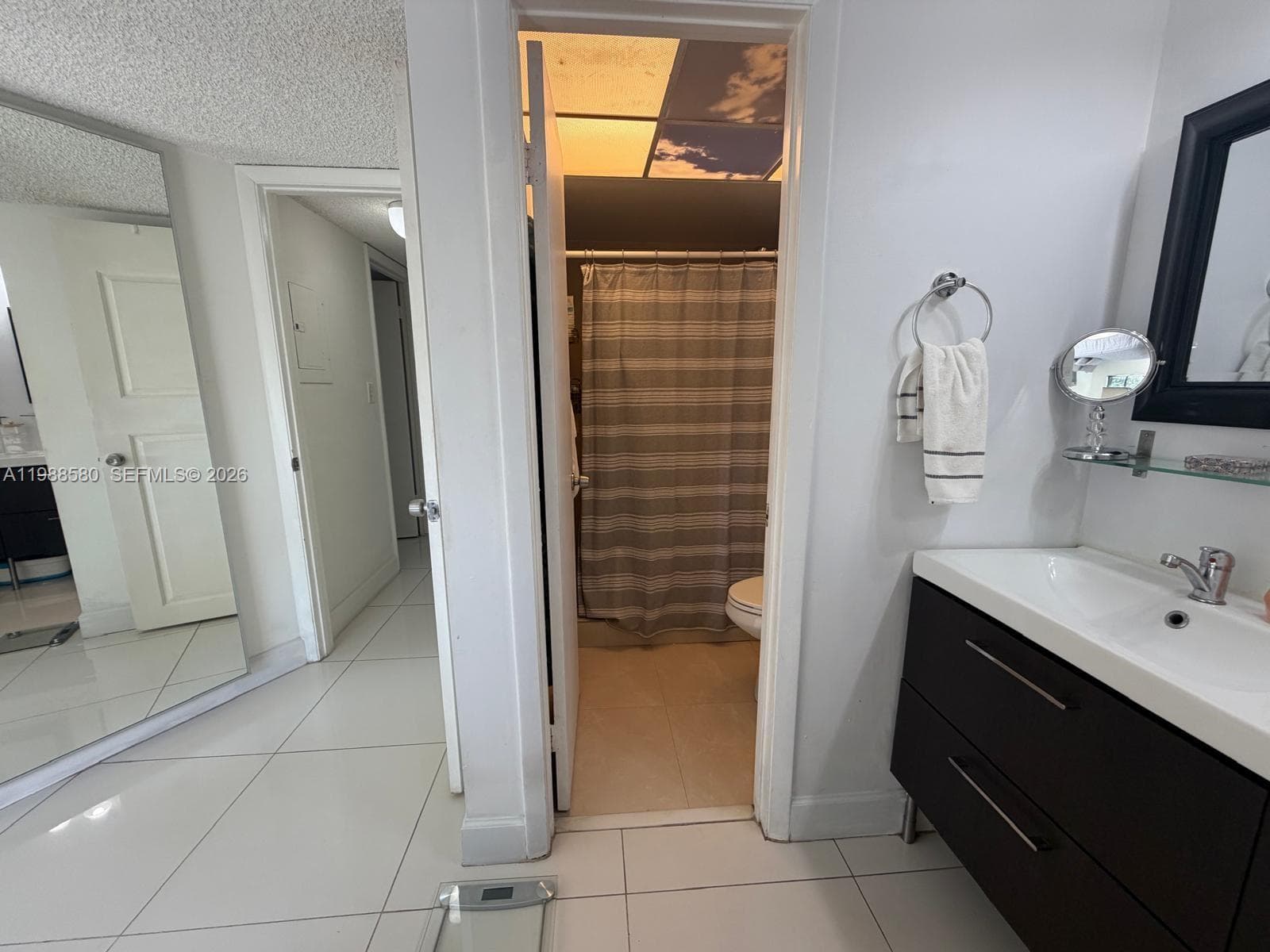 CARMEL LAKES CONDO NO 6 · #102 in Miami - Photo 24
