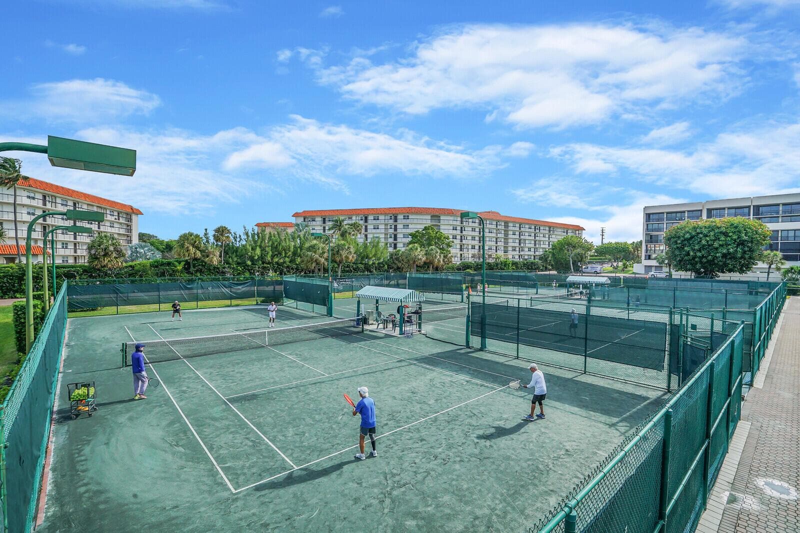 Community Tennis