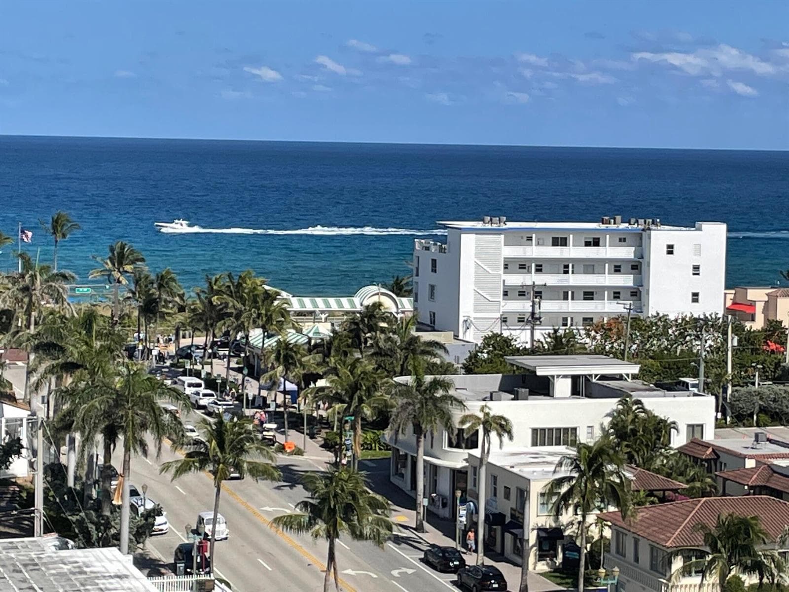 Close to downtown Delray
