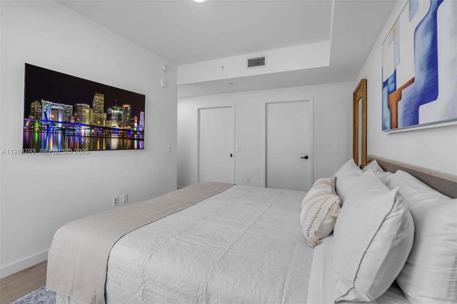 District 225 · #1705 in Miami - Photo 24