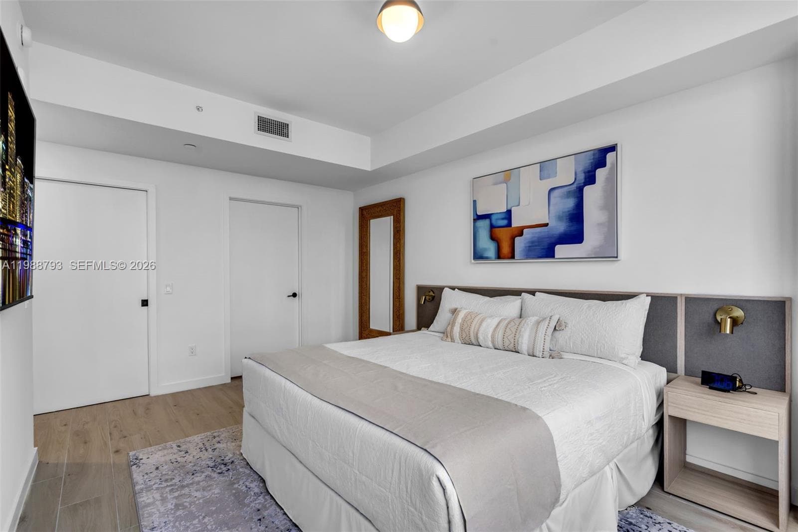 District 225 · #1705 in Miami - Photo 25
