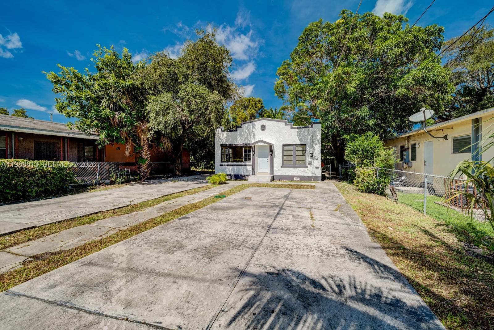 829 NW 56th St photo 3