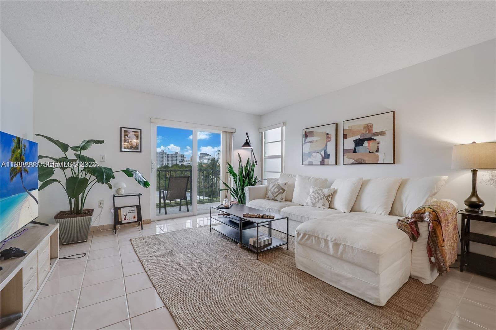 OCEAN LAKEVIEW CONDO · #504 in Miami Beach - Photo 5