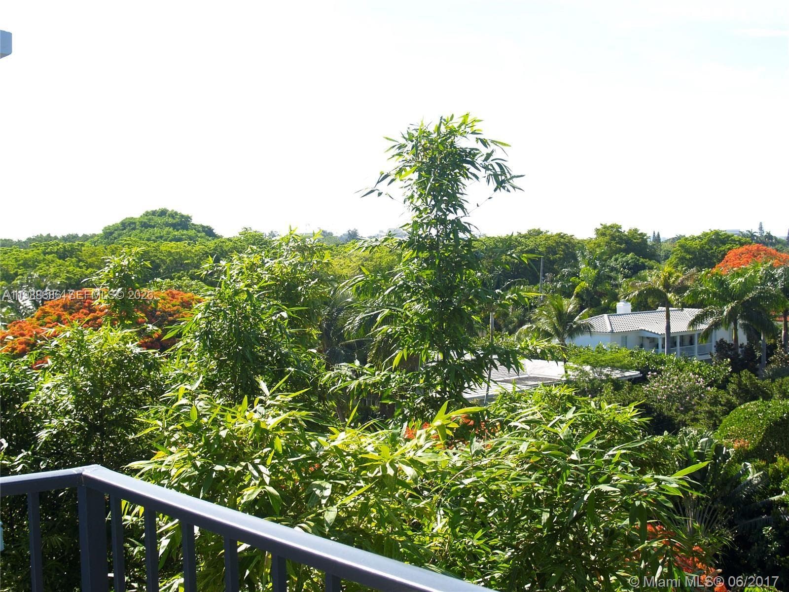 OCEAN LAKEVIEW CONDO · #504 in Miami Beach - Photo 9