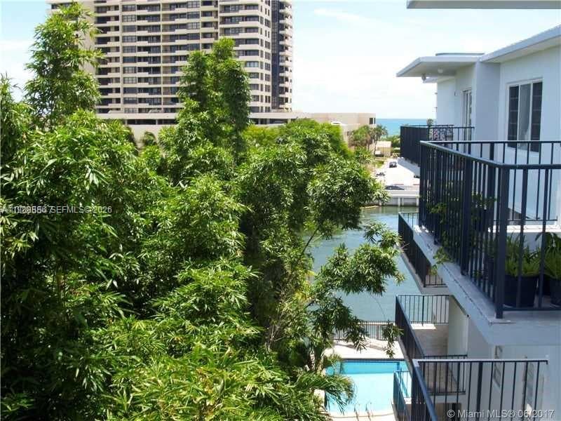 OCEAN LAKEVIEW CONDO · #504 in Miami Beach - Photo 8