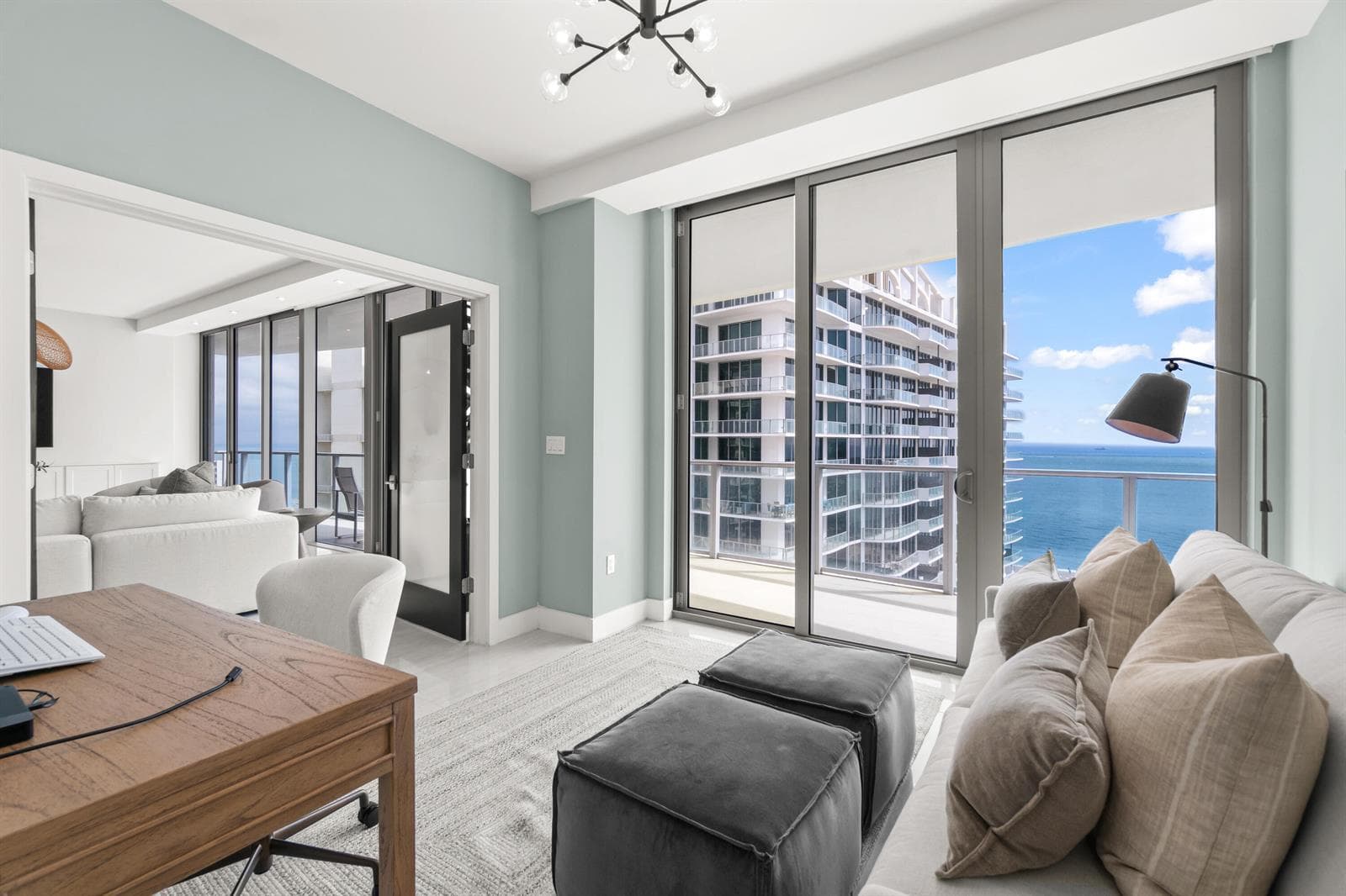 028-3100NorthOceanDrive-1604P-RivieraBea