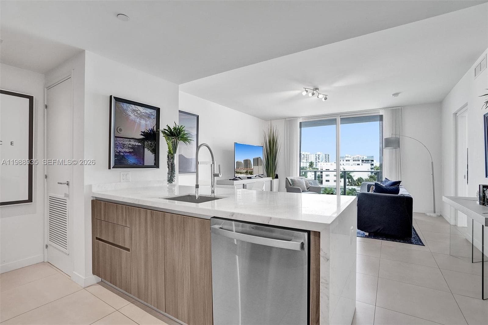 TIFFANY HOUSE CONDO · #513 in Fort Lauderdale - Photo 15
