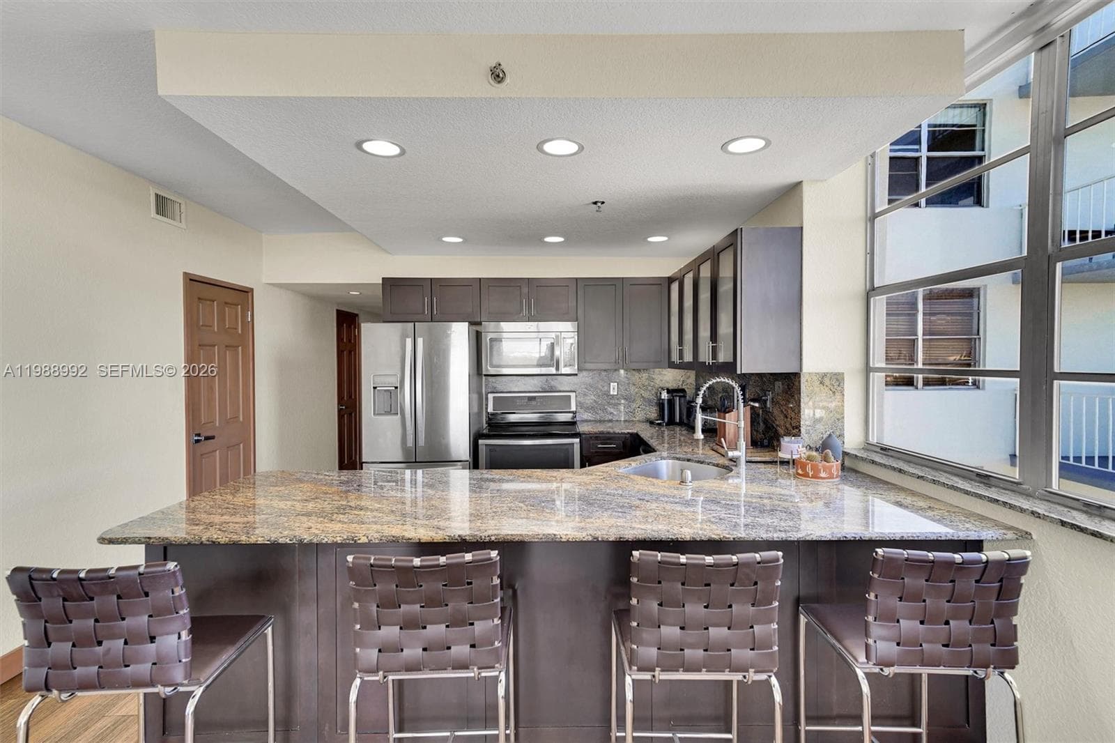 Clearview Towers · #1102 in Miami Beach - Photo 4