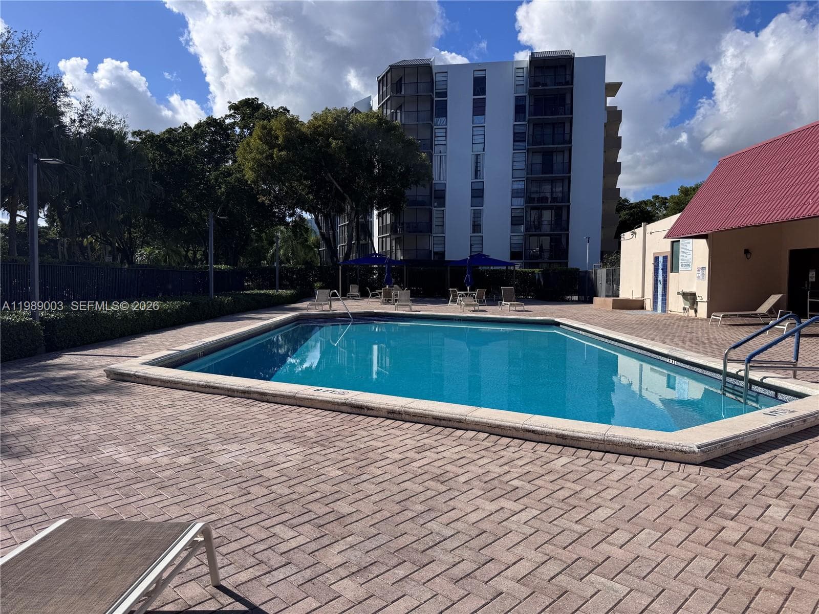 BRAVURA CONDO I · #104 in Aventura - Photo 35