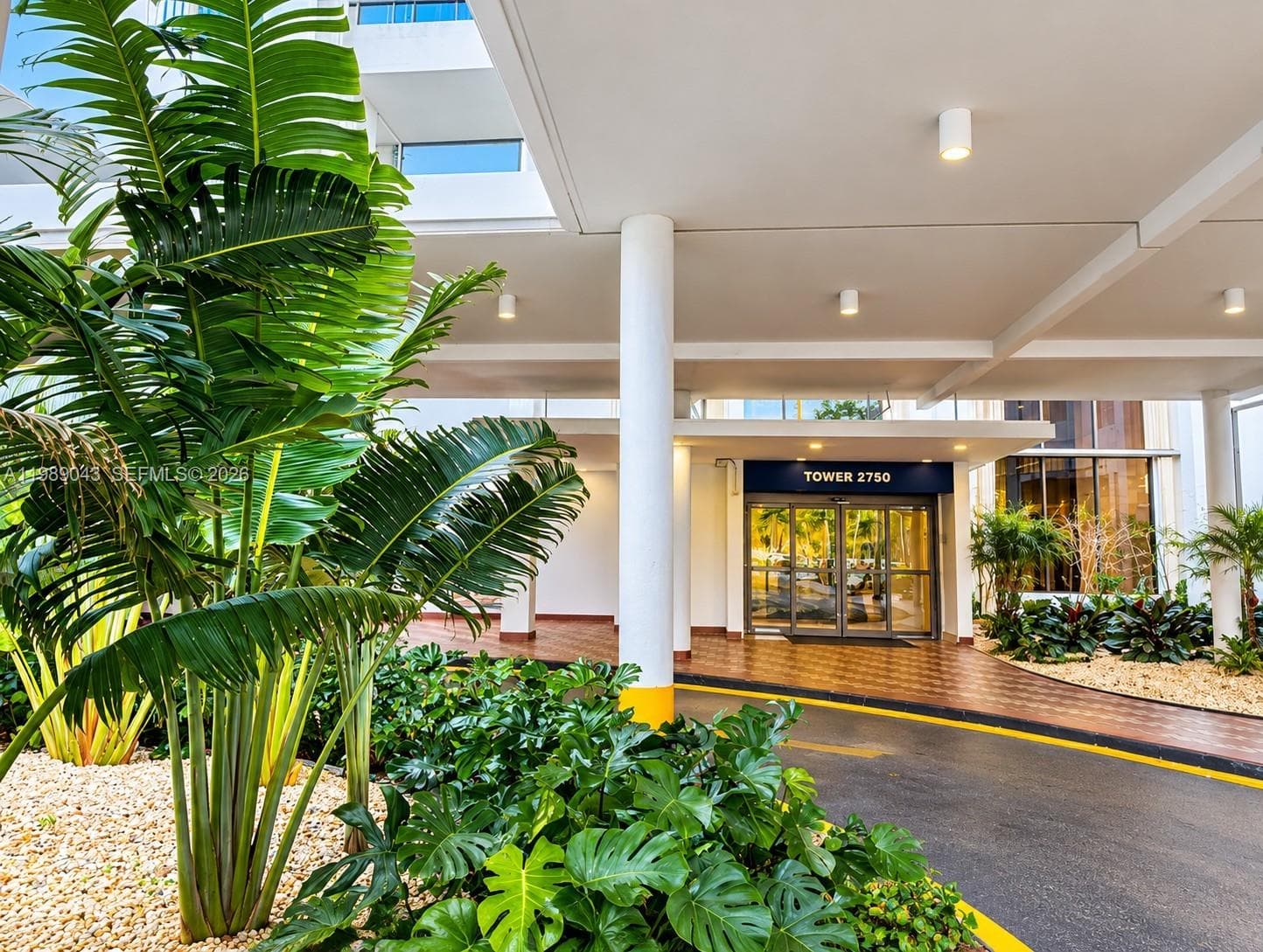 COMMODORE PLAZA SOUTH · #1201 in Aventura - Photo 13
