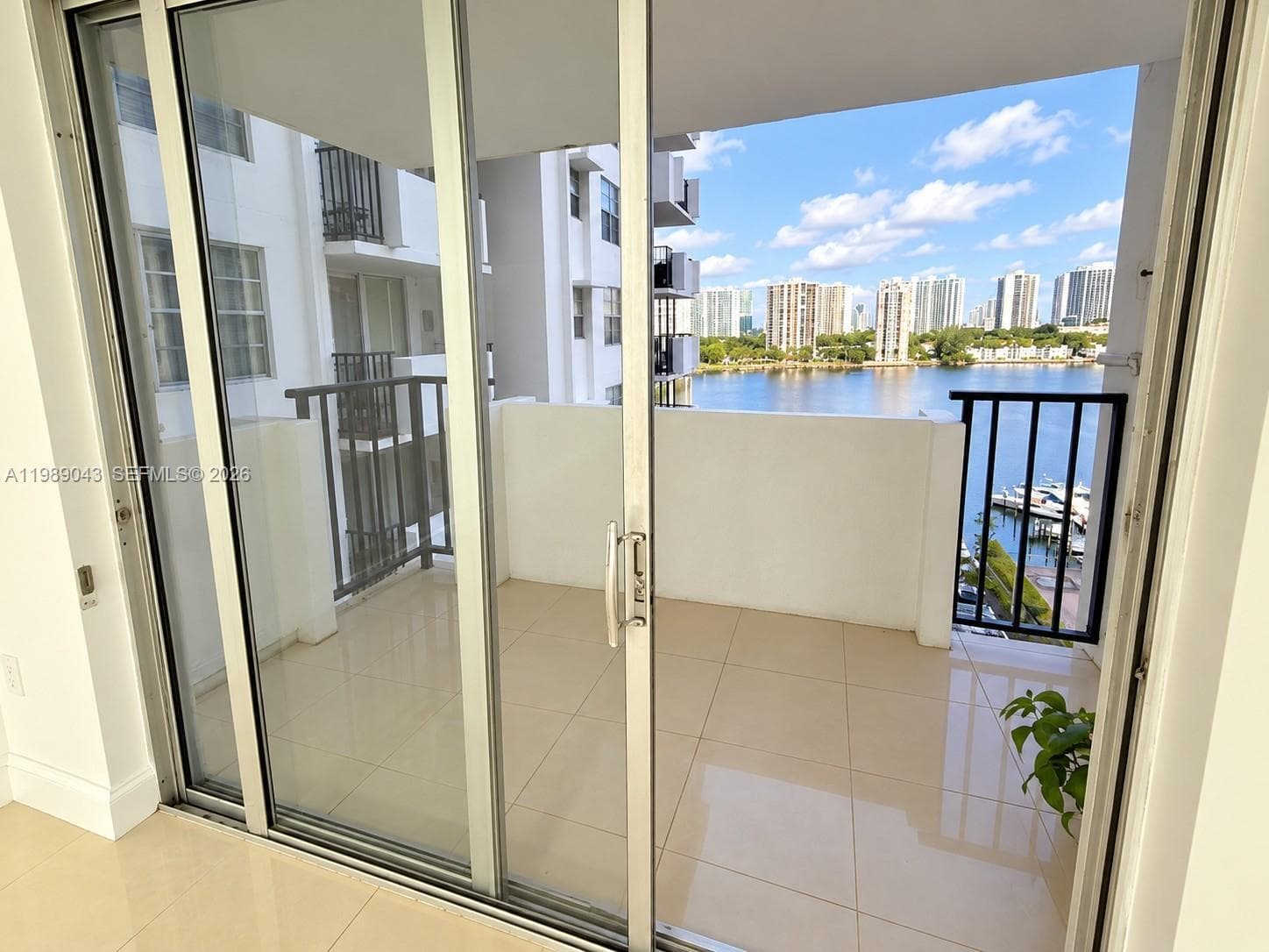 COMMODORE PLAZA SOUTH · #1201 in Aventura - Photo 4
