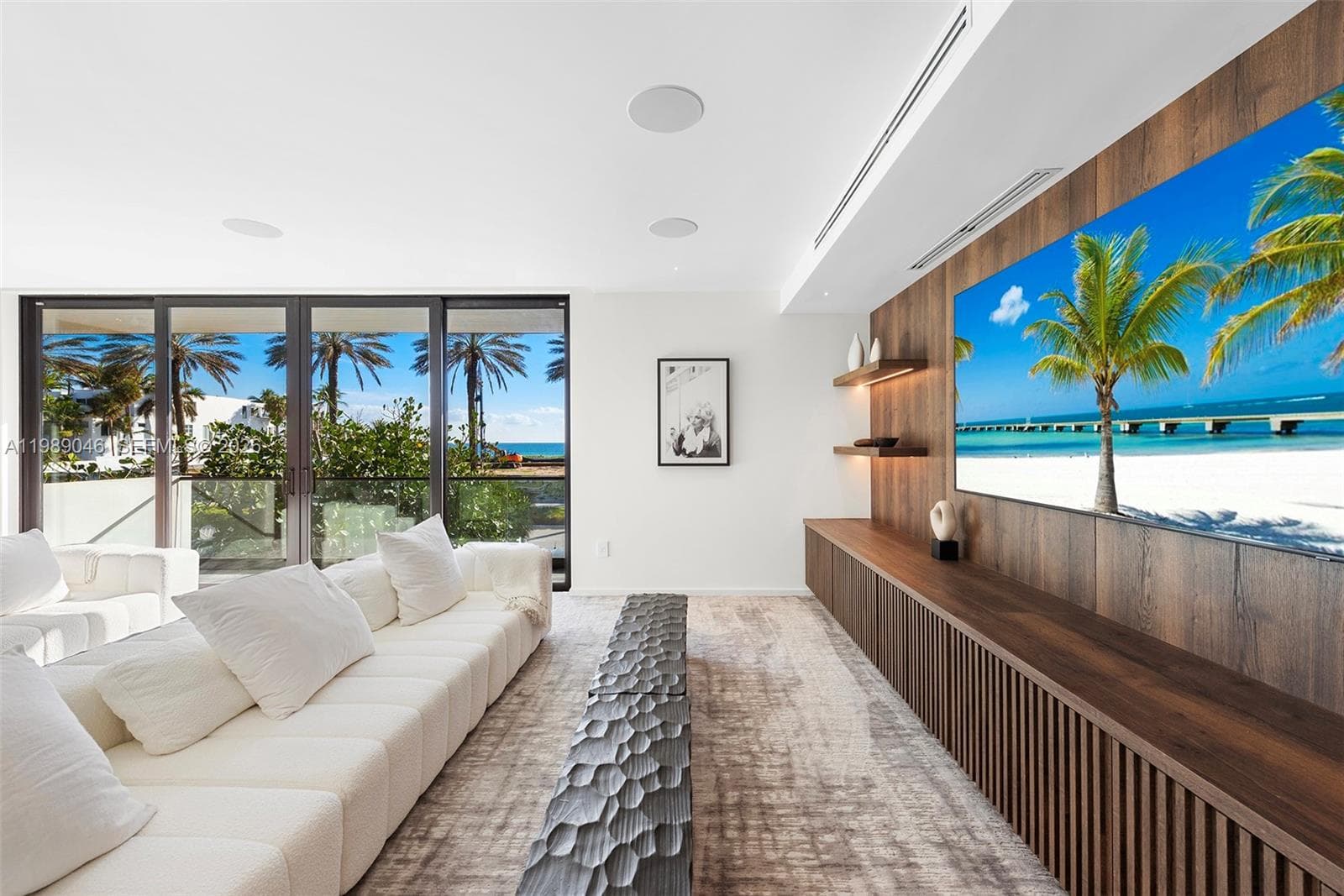 128 Ocean Blvd photo 16