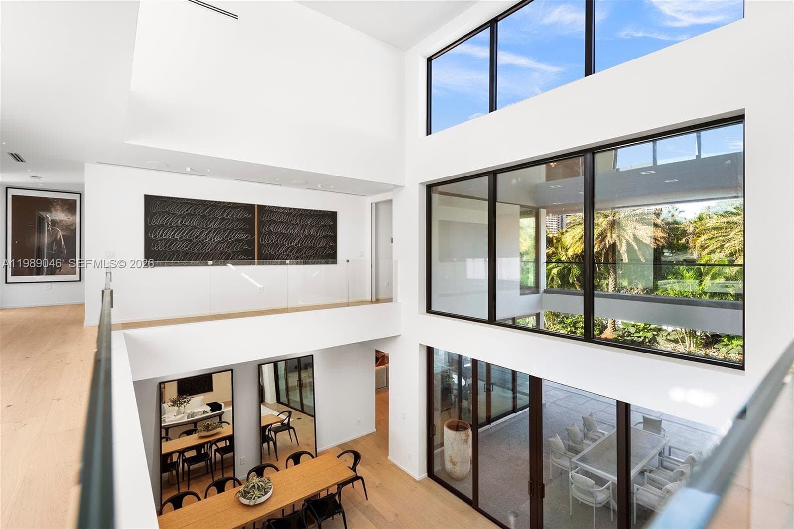 128 Ocean Blvd photo 3