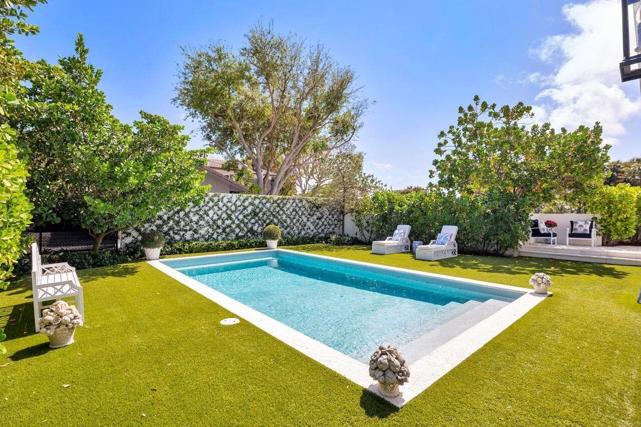Pool2
