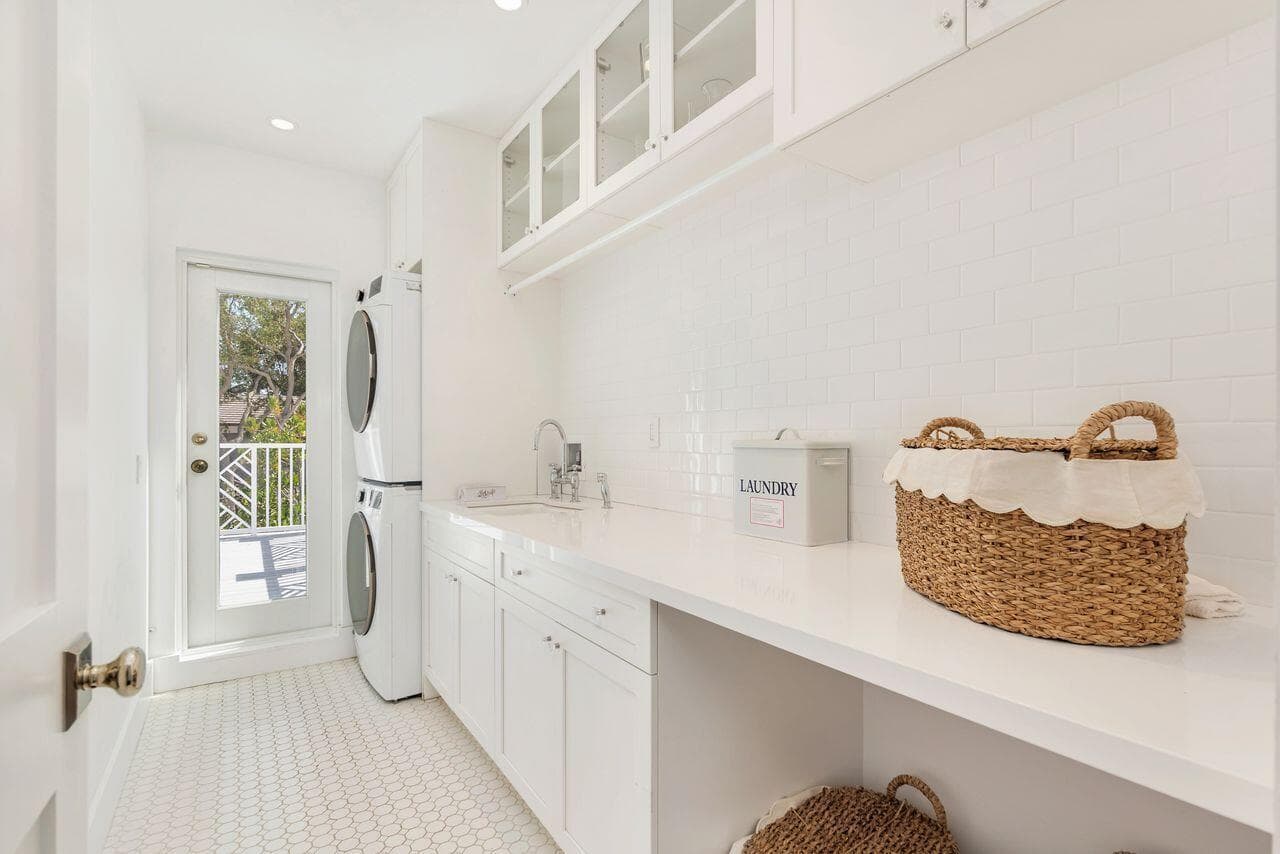 129 Laundry
