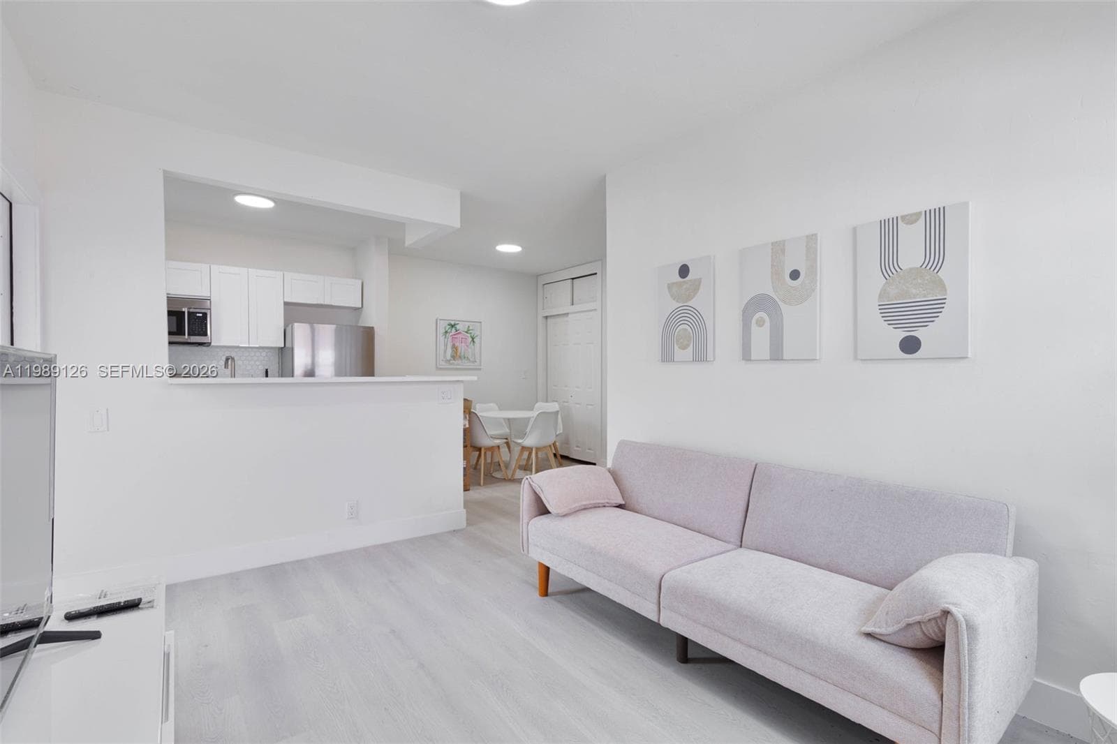 PENN CONDO · #7 in Miami Beach - Photo 5