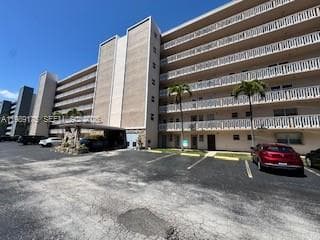 MEADOWBROOK CONDO APTS BL · #401 in Hallandale Beach - Photo 18
