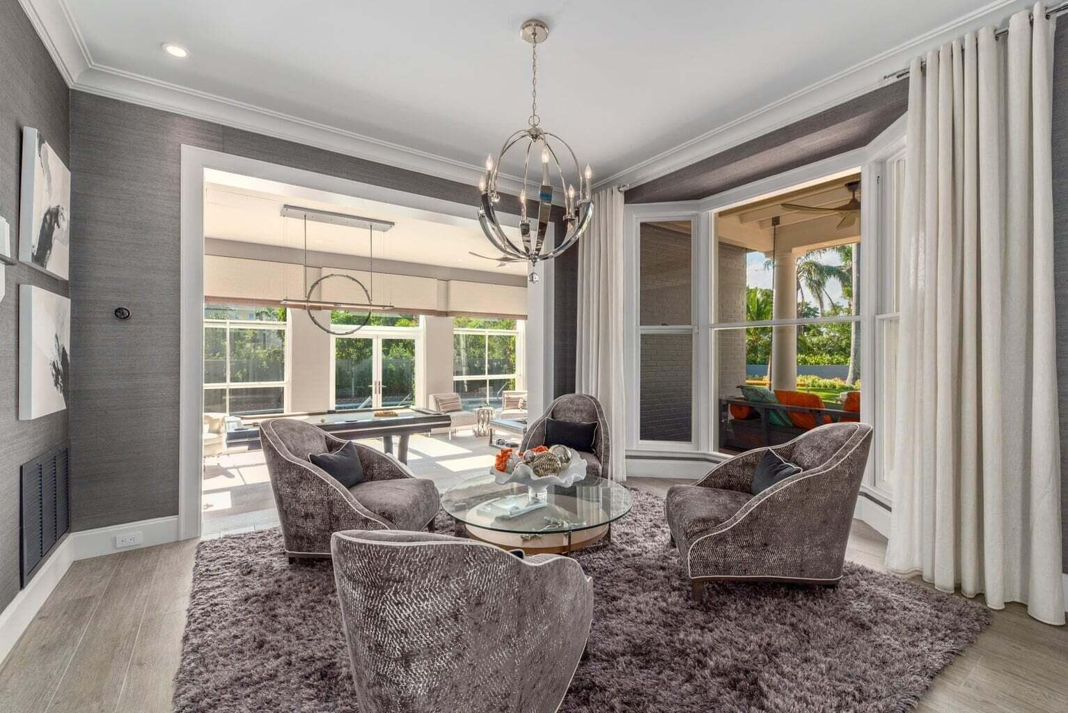 Sitting Area