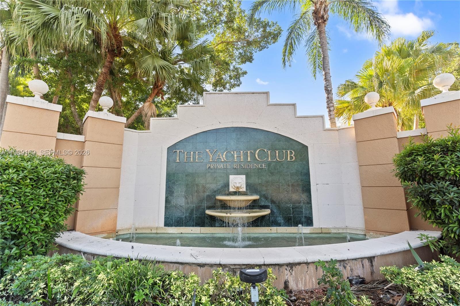 THE YACHT CLUB · #6108 in Aventura - Photo 45