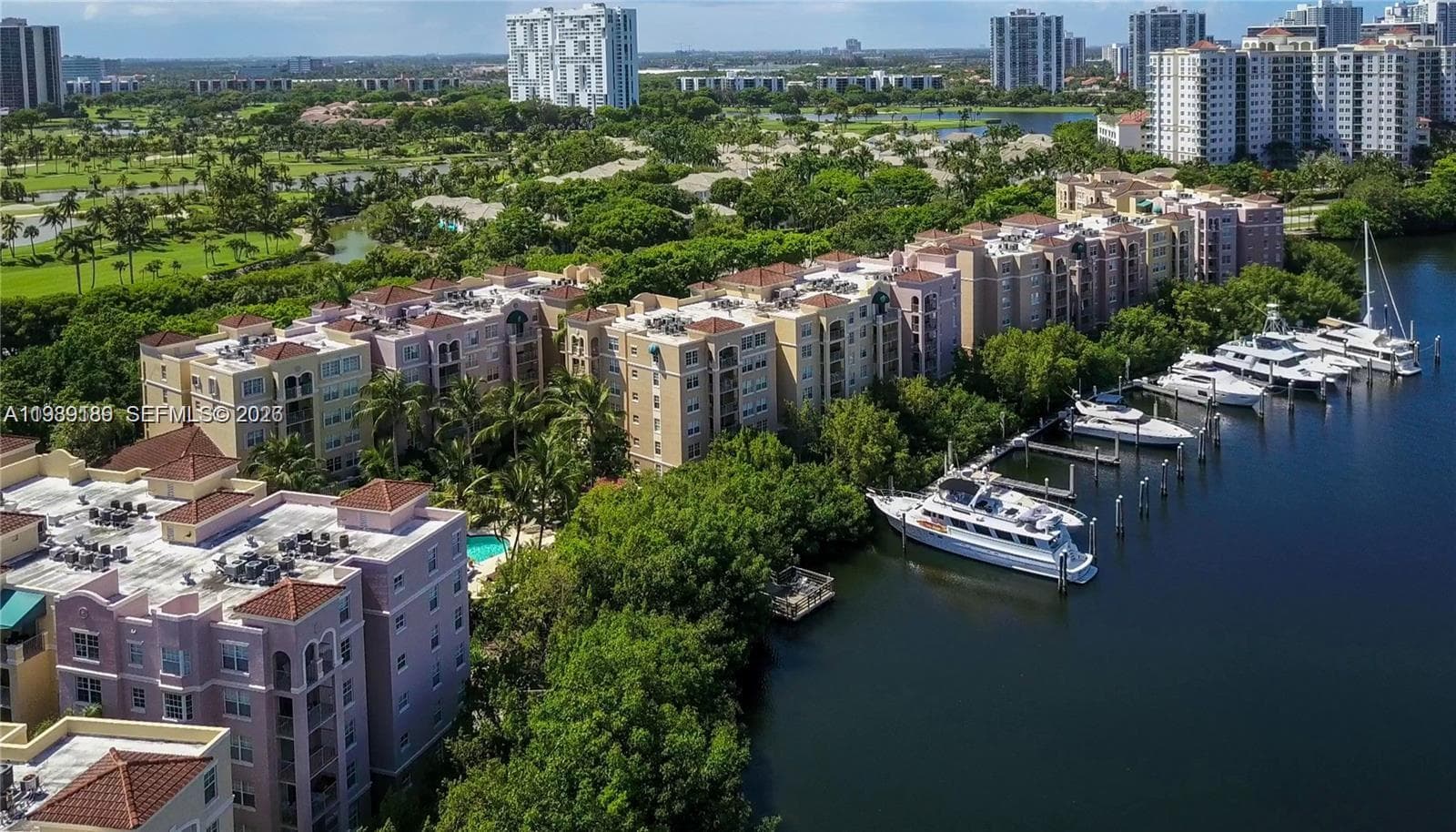 THE YACHT CLUB · #6108 in Aventura - Photo 29