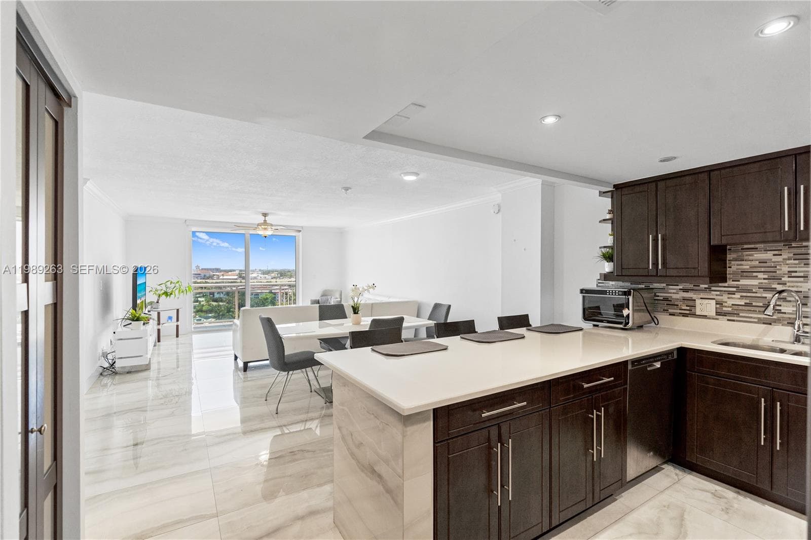 GOLDEN HORN · #11J in Hallandale Beach - Photo 10