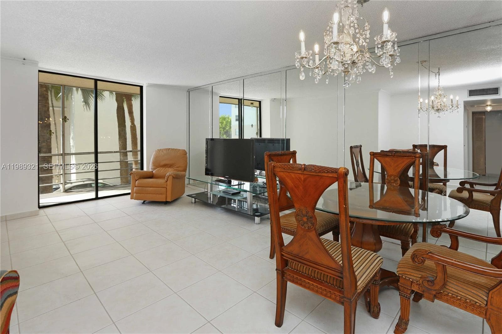 CARLTON BAY CONDO · #2K in North Miami Beach - Photo 16