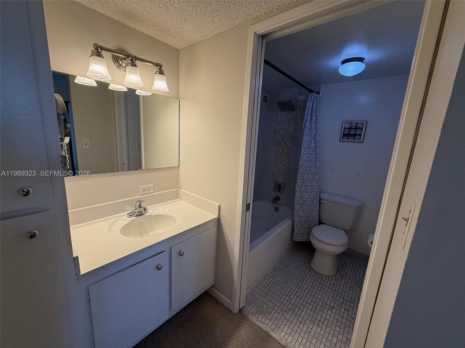 PLAZA OF AMERICAS CONDO P · #1007 in Sunny Isles Beach - Photo 21