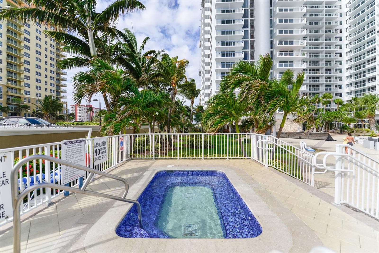PARKER PLAZA CONDO ESTATE · #1816 in Hallandale Beach - Photo 3