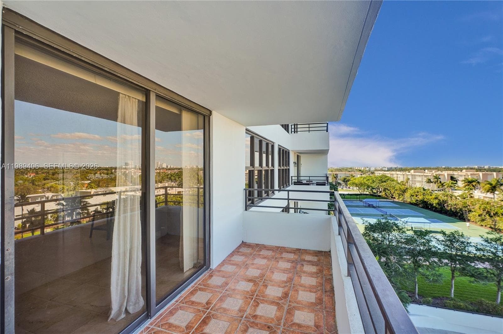 OLYMPUS CONDO PHASE · #808 in Hallandale Beach - Photo 15