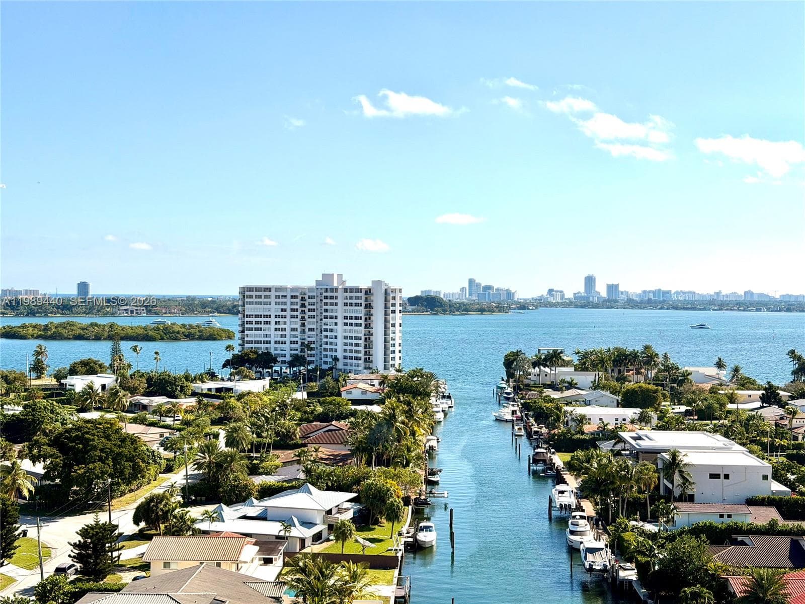 BAYVIEW TOWERS CONDO SOUT · #B1501 in North Miami - Photo 6