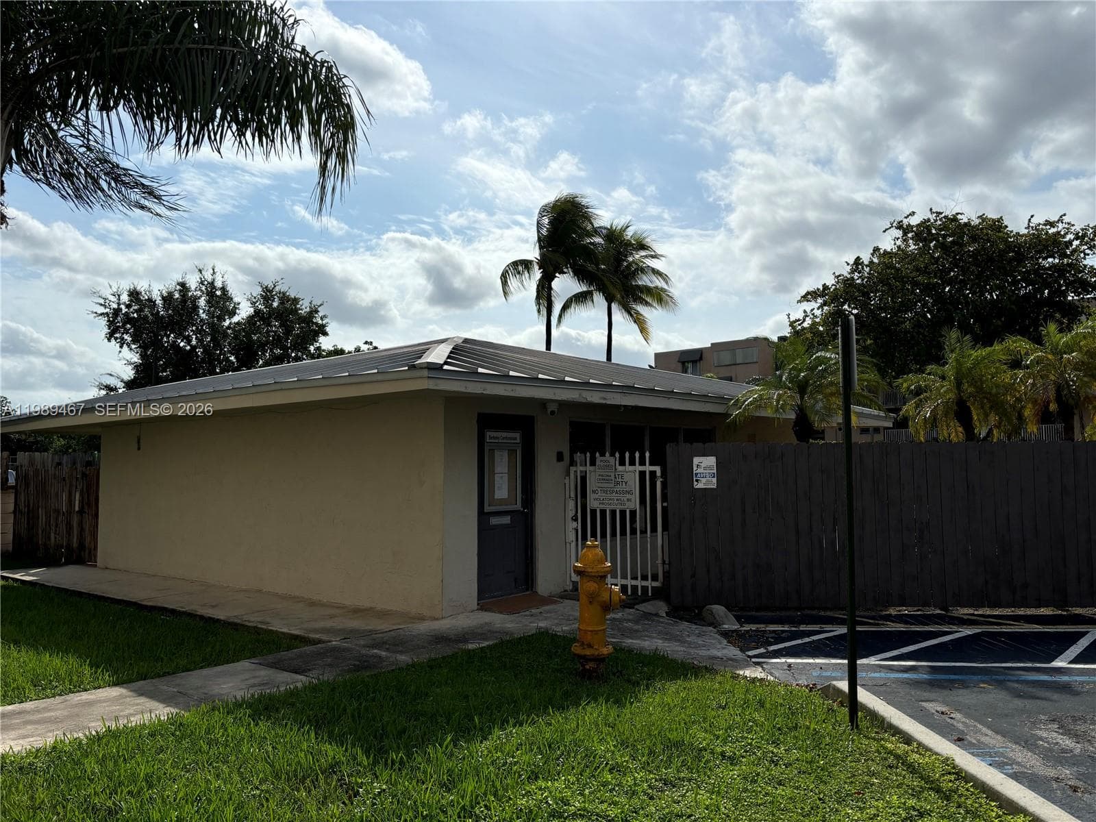 THE BERKELEY CONDO · #303 in Miami - Photo 36