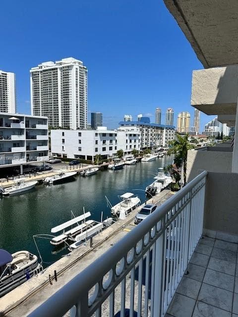 BAYVIEW POINT SOUTH · #406 in North Miami Beach - Photo 24