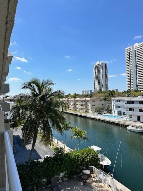 BAYVIEW POINT SOUTH · #406 in North Miami Beach - Photo 21