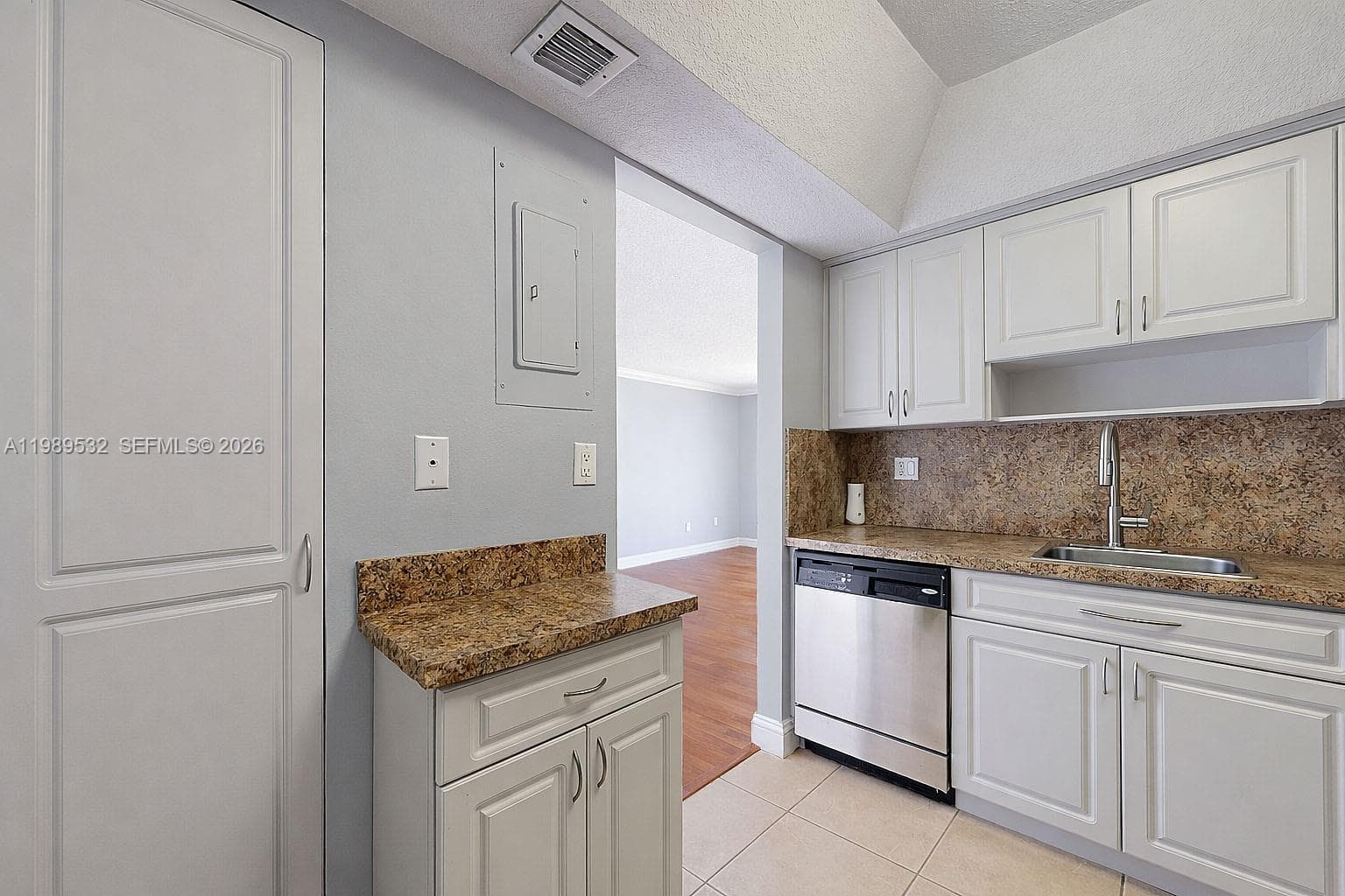 WESTBIRD VILLAGE CONDO · #5-308 in Miami - Photo 17