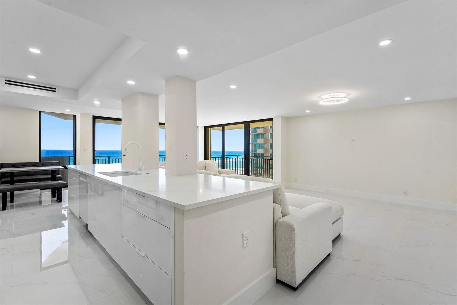 003-5460NorthOceanDrive-5B-SingerIsland-
