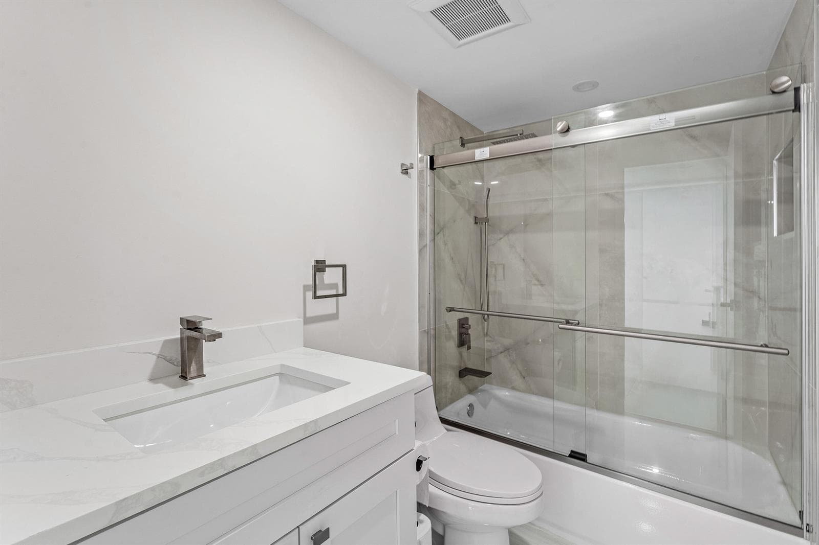 013-5460NorthOceanDrive-5B-SingerIsland-