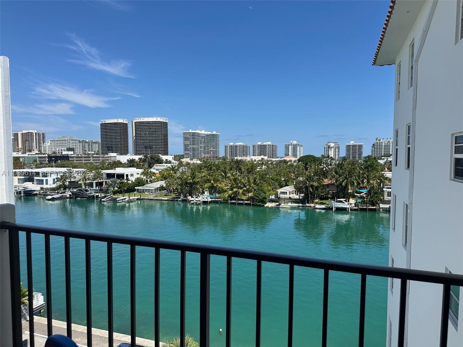 Granada · #6C in Bay Harbor Islands - Photo 1