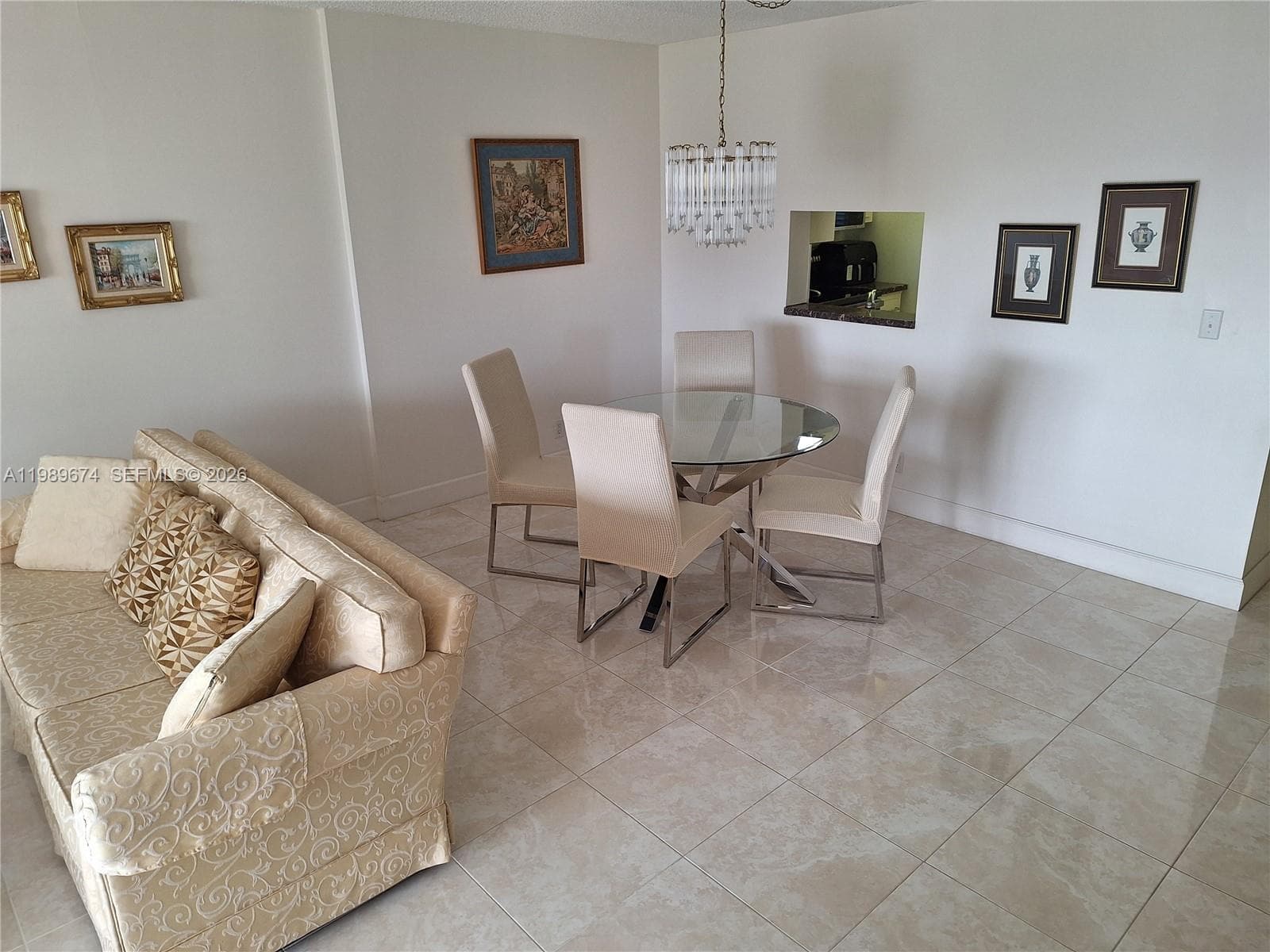 MEADOWBROOK ON THE LAKES · #401 in Dania Beach - Photo 2