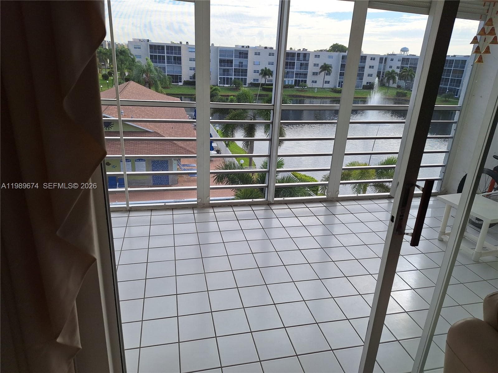 MEADOWBROOK ON THE LAKES · #401 in Dania Beach - Photo 4