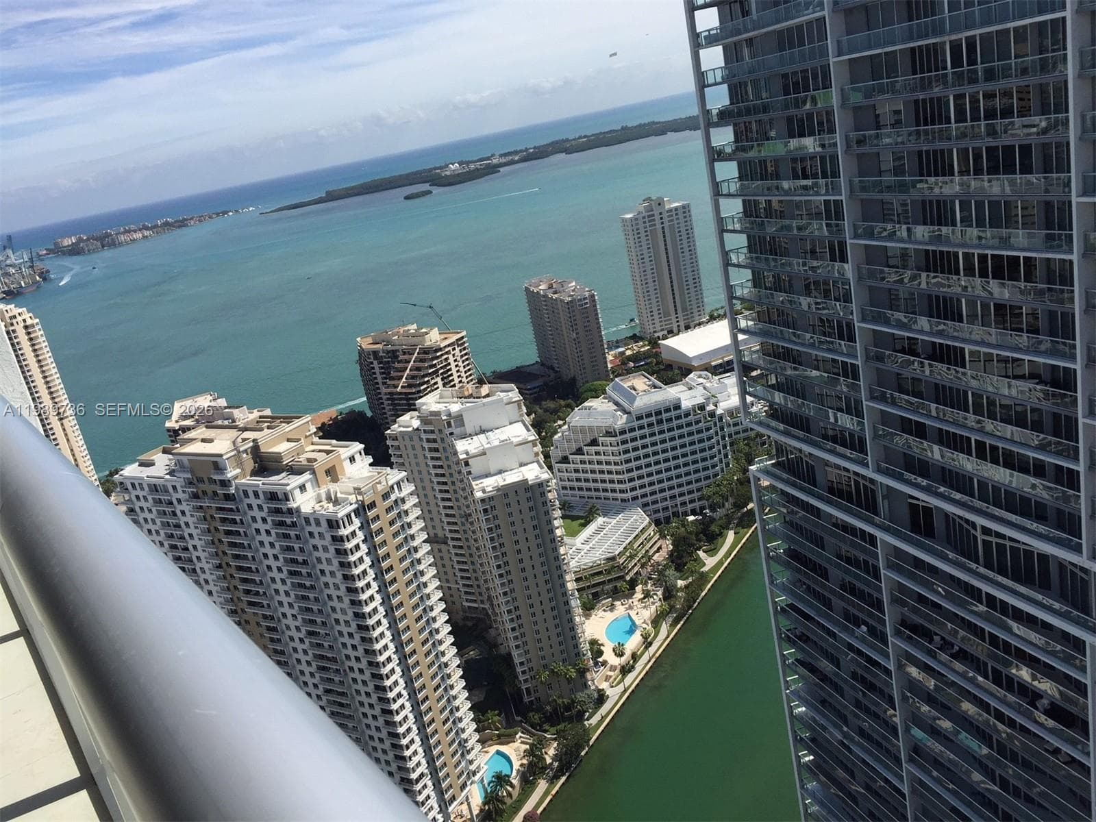 Icon Brickell I · #5111 in Miami - Photo 15